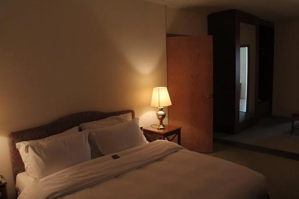 ****  Napoleon Hotel Beyrut Lübnan